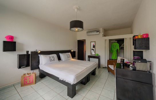 Standard room Love Hotel