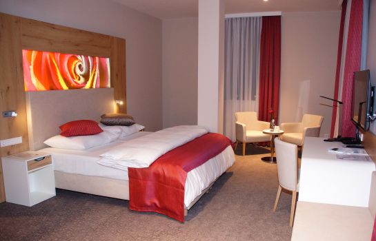 Centrale Hotel Restaurant Waldkraiburg Great Prices At Hotel Info