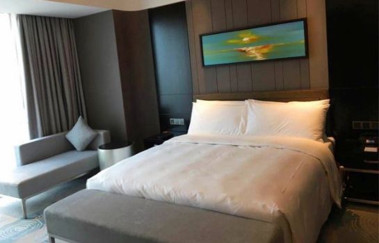 The Qube Hotel Jingzhou Great Prices At Hotel Info - 