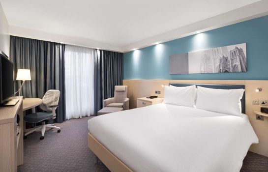 Hotel Hampton By Hilton Bristol Airport In Whitehall City Of