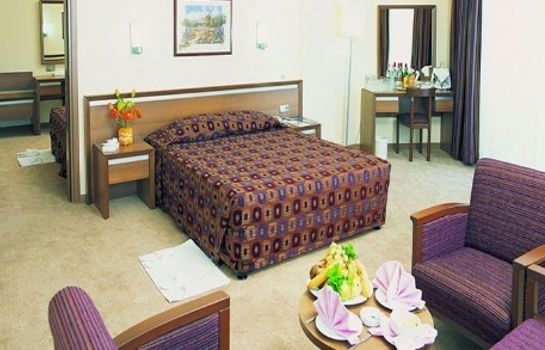 Hotel Queens Park Tekirova Resort And Spa In Kemer Great Prices At Hotel Info