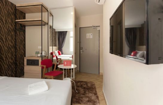 Double room (standard) ZEN Rooms Medan Makmur @Worldview Grand Hotel