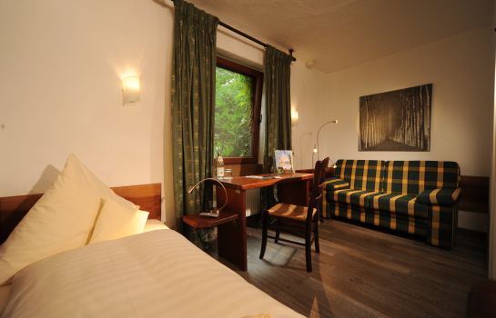 Hotel Land Gut Höhne in Mettmann - HOTEL DE