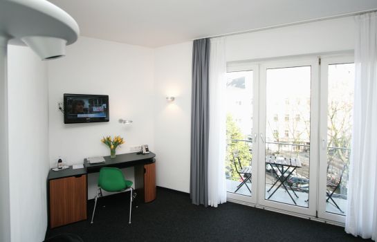Hotel Chelsea in Köln – HOTEL DE