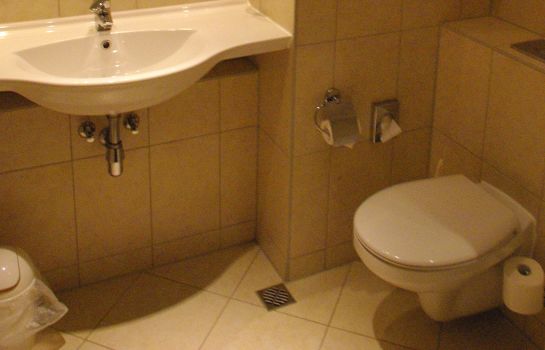 CAREA Harzhöhe Residenz Hotel in Goslar - HOTEL DE