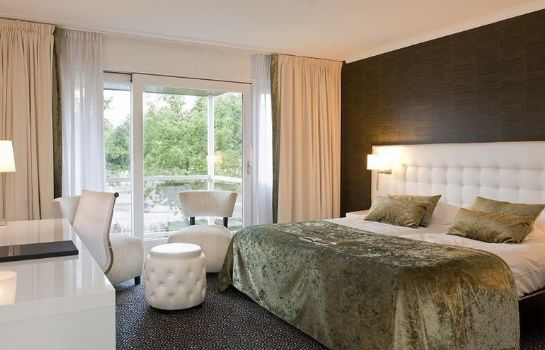 Van der Valk Hotel De Gouden Leeuw in Voorschoten - HOTEL DE