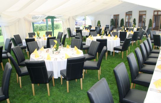 Geiselwind Landhotel     HOTEL