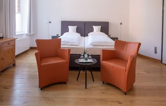 Hotel MutterHaus Düsseldorf - HOTEL DE