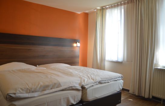 Altstadt Hotel Alt Düsseldorf - HOTEL DE