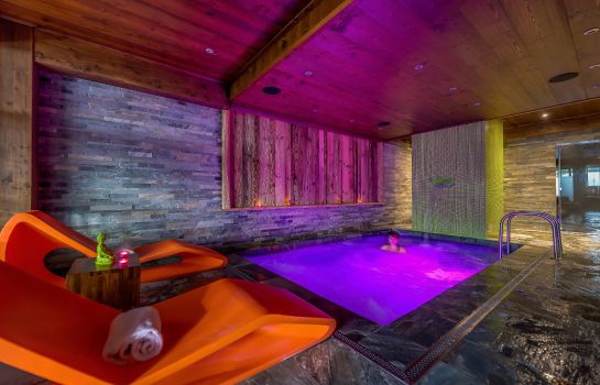 Hotel La Maison Rouge in Chambéry - HOTEL DE