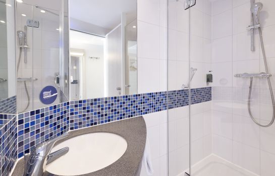 Holiday Inn Express SINGEN - HOTEL DE