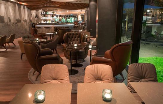 Motel One Hamburg Alster Great Prices At Hotel Info
