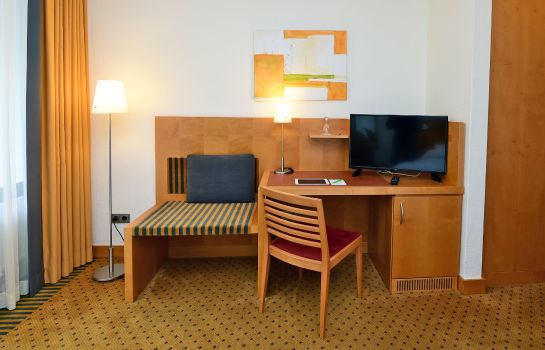 Hotel am Kurpark Brilon - HOTEL DE