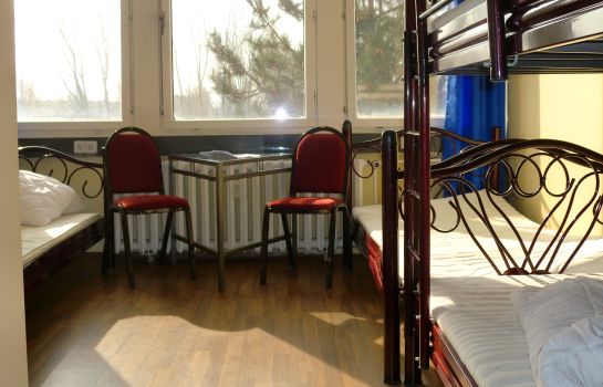 AapHotel.com in Berlin - HOTEL DE