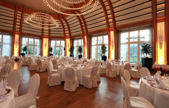 Hotel Kasino - Leverkusen – Great prices at HOTEL INFO