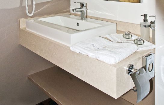 Hotel Vier Jahreszeiten Kreuzberg in Berlin – HOTEL DE