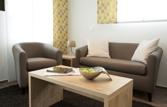  Adapt Apartment Hotel Berlin Adlershof for Large Space