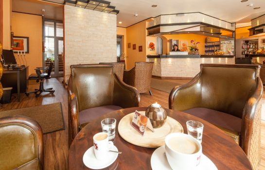 Hotels Near Alter Mark