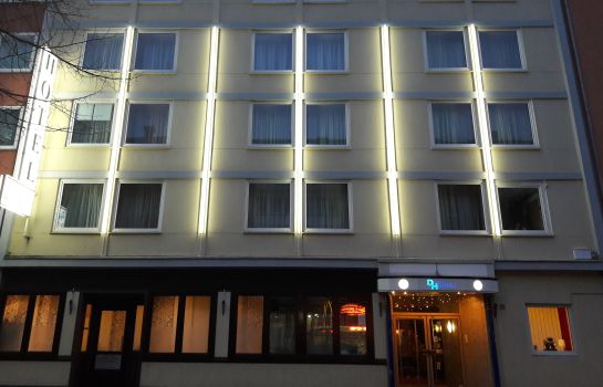 Hotels Near Zoo In The Hulsenbecker Valley