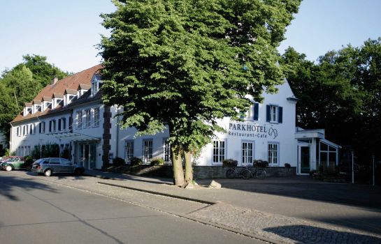 Hotels Near Neue Schule Wolfsburg