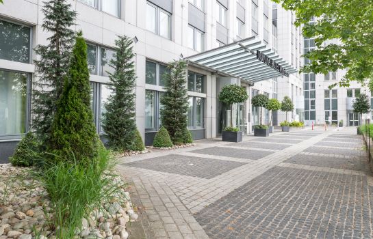 Hotels Near Tafelhalle Theatre