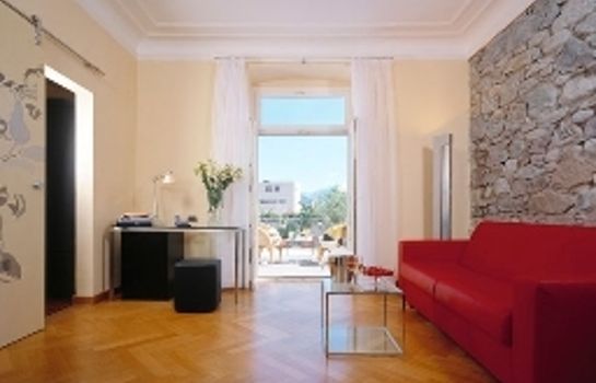 Hotels Near Peter Thalguter Haus