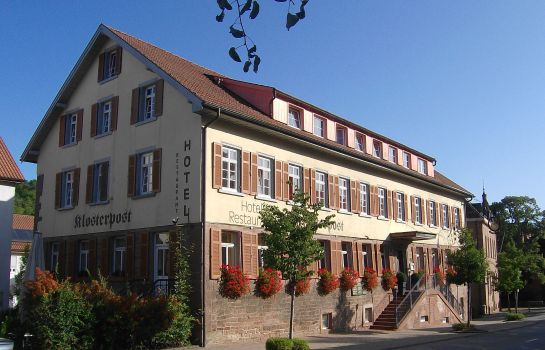 Hotels Near