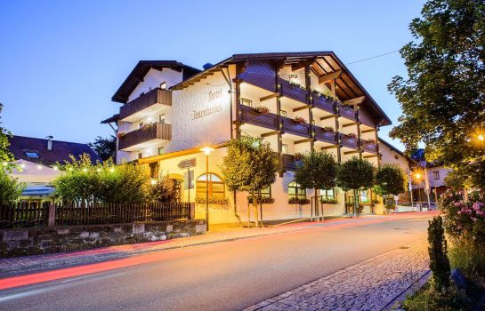 Hotels Near Stadtplatz