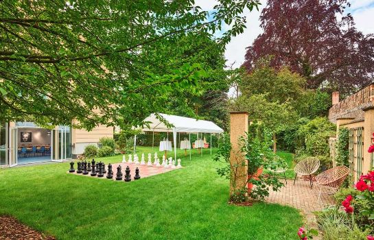 Hotels Near Site Of The Potsdam Conference In Cecilienhof