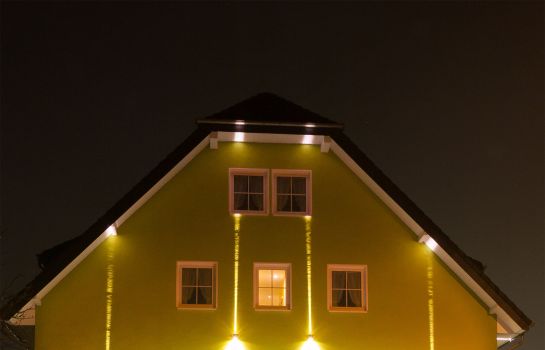 Hotels Near Vossbruchhalle