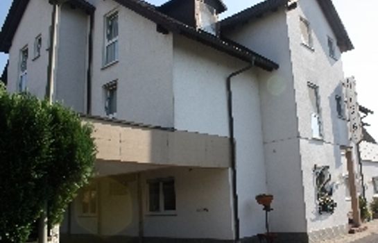 Hotels Near Grossauheim City Library Stadtbibliothek Grossauheim