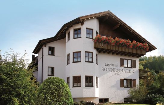 Hotels Near Zoo