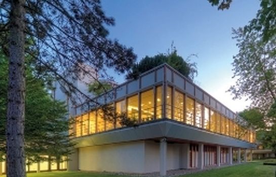 Hotels Near Haus Der Begegnung