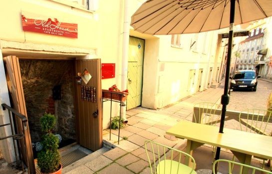 Hotels Near Vana Baskini Theatre Vana Baskini Teater Ou