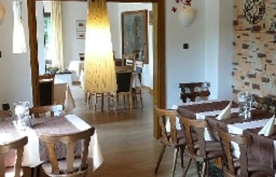 Hotels Near Blomberg Borkhausen Airport Edvf