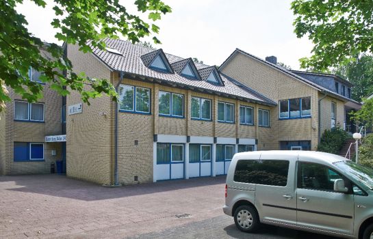 Hotels Near Stadtmonument Ot Lebenstedt