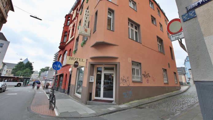 Hotel Heinzelmannchen Koln 2 Hrs Sterne Hotel Bei Hrs Mit Gratis Leistungen
