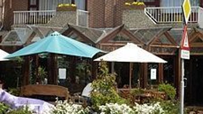 Hotel Wienerhof Den Helder - 2 HRS Sterne Hotel: Bei HRS ...