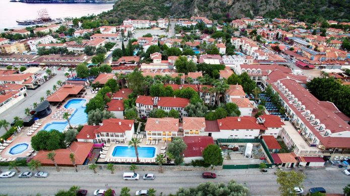 Liberty Hotels Oludeniz Fethiye 4 Hrs Sterne Hotel Bei Hrs Mit Gratis Leistungen The friendly and welcoming liberty hotel oludeniz is situated in the center of popular olu deniz with plenty of shops, bars, and. hrs