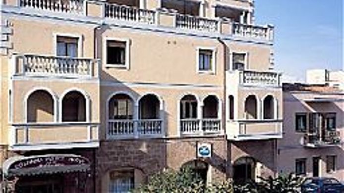 Colonna Palace Hotel Mediterraneo 4 Hrs Star Hotel In Olbia - 