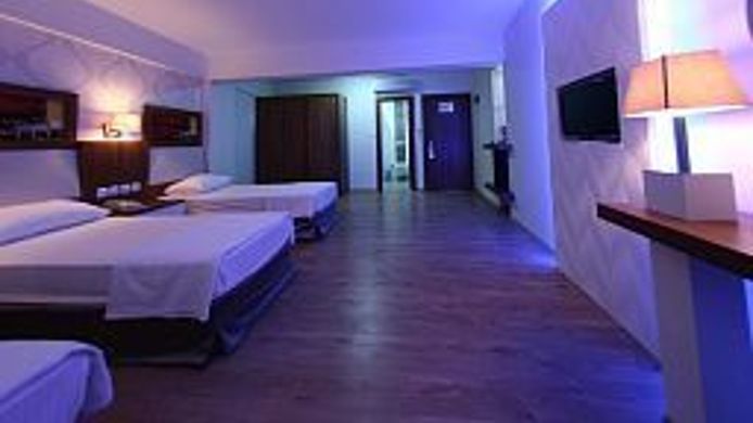 Hotel Baylan Basmane Izmir 3 Hrs Sterne Hotel Bei Hrs Mit Gratis Leistungen