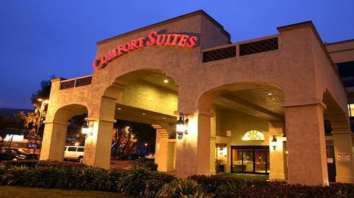 Comfort Inn And Suites San Francisco Air 3 Hrs Star Hotel In
