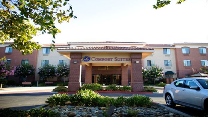 Holiday Inn Express Suites Davis University Area 3 Hrs Star
