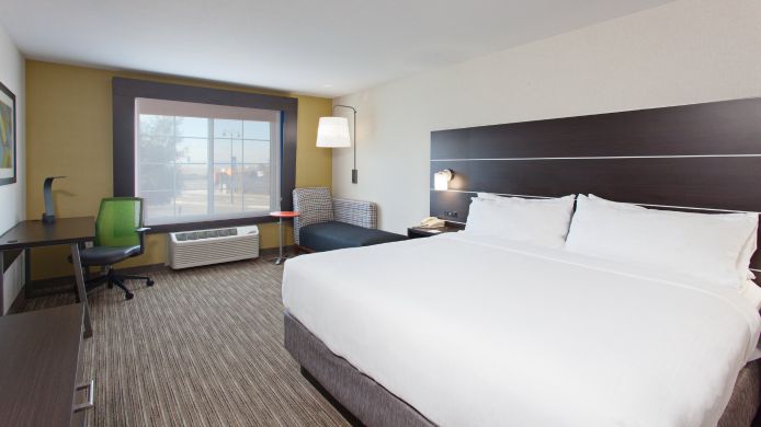 Holiday Inn Express Suites Oakland Airport 3 Hrs Star Hotel