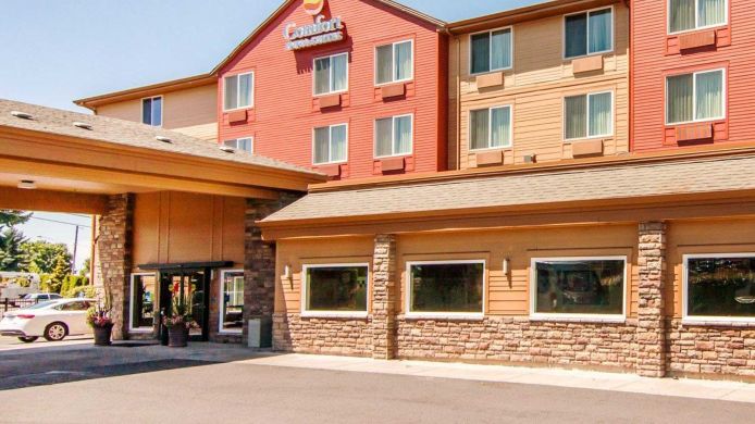 Comfort Inn And Suites Portland Airport