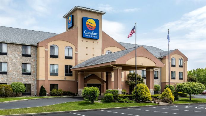 Comfort Inn And Suites South Bend 3 Hrs Star Hotel In Mishawaka