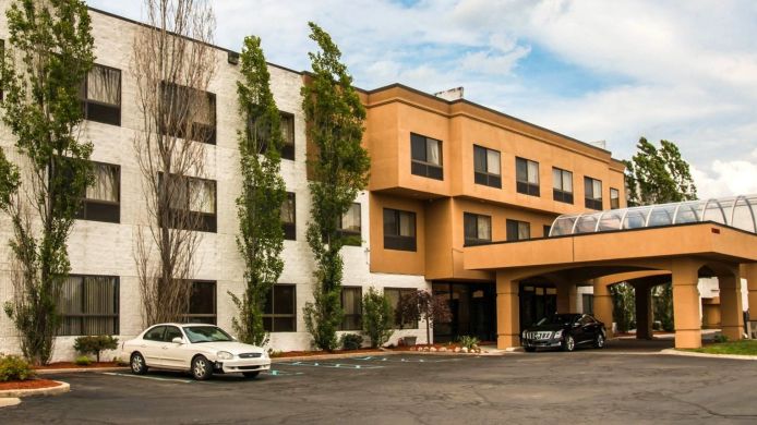 Quality Inn And Suites Waterford 3 Hrs Star Hotel