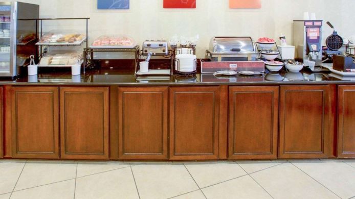 Comfort Inn And Suites 3 Hrs Star Hotel In Paramus