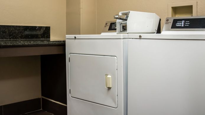 Hotel Comfort Suites Clearwater Dunedin