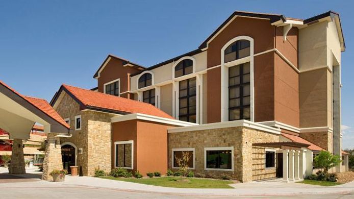 Drury Inn And Suites San Antonio Airport Bei Hrs Mit